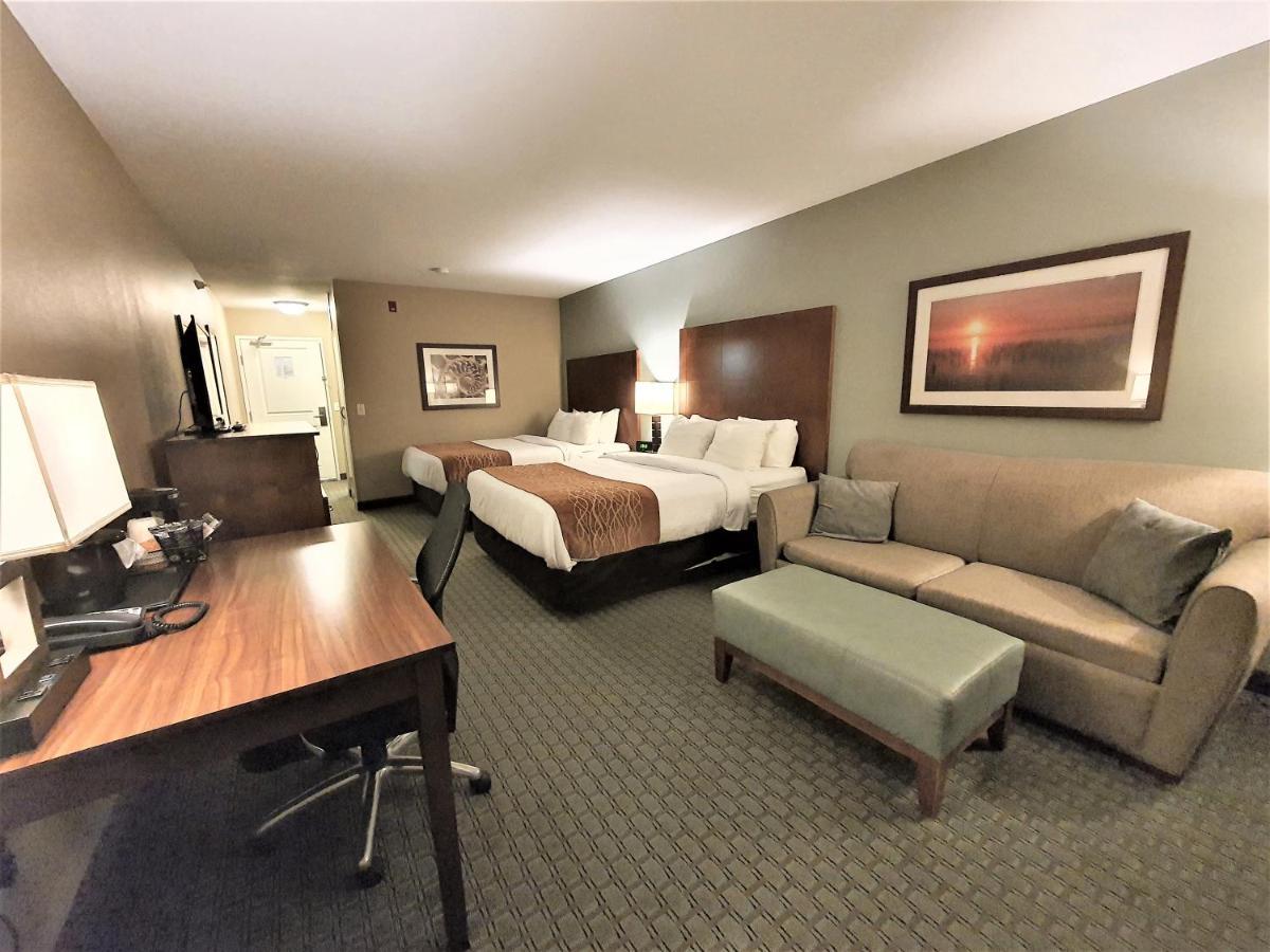 Amerivu Inn And Suites - Chisago City Esterno foto
