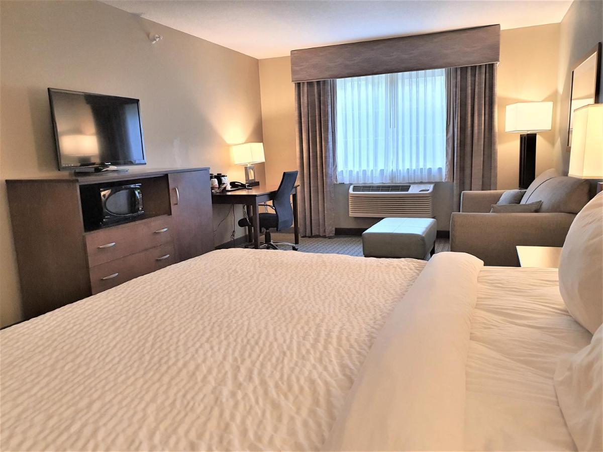 Amerivu Inn And Suites - Chisago City Esterno foto