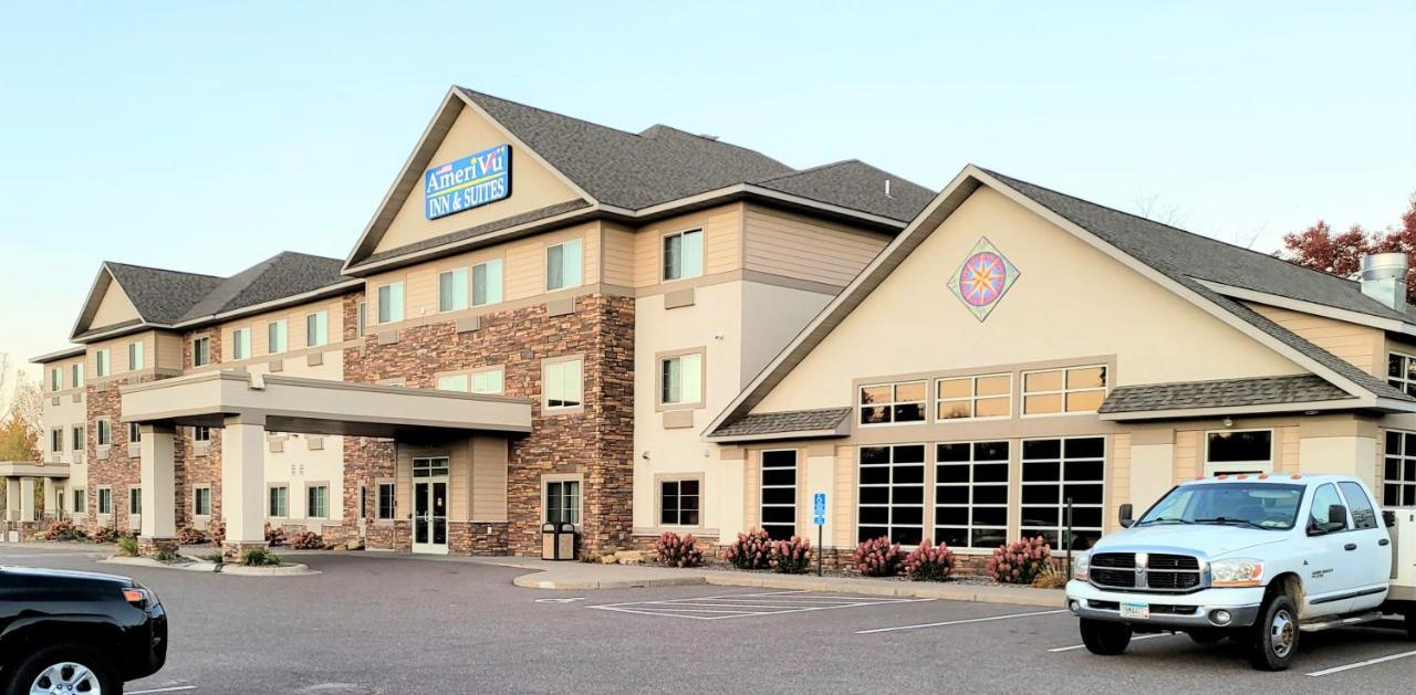 Amerivu Inn And Suites - Chisago City Esterno foto