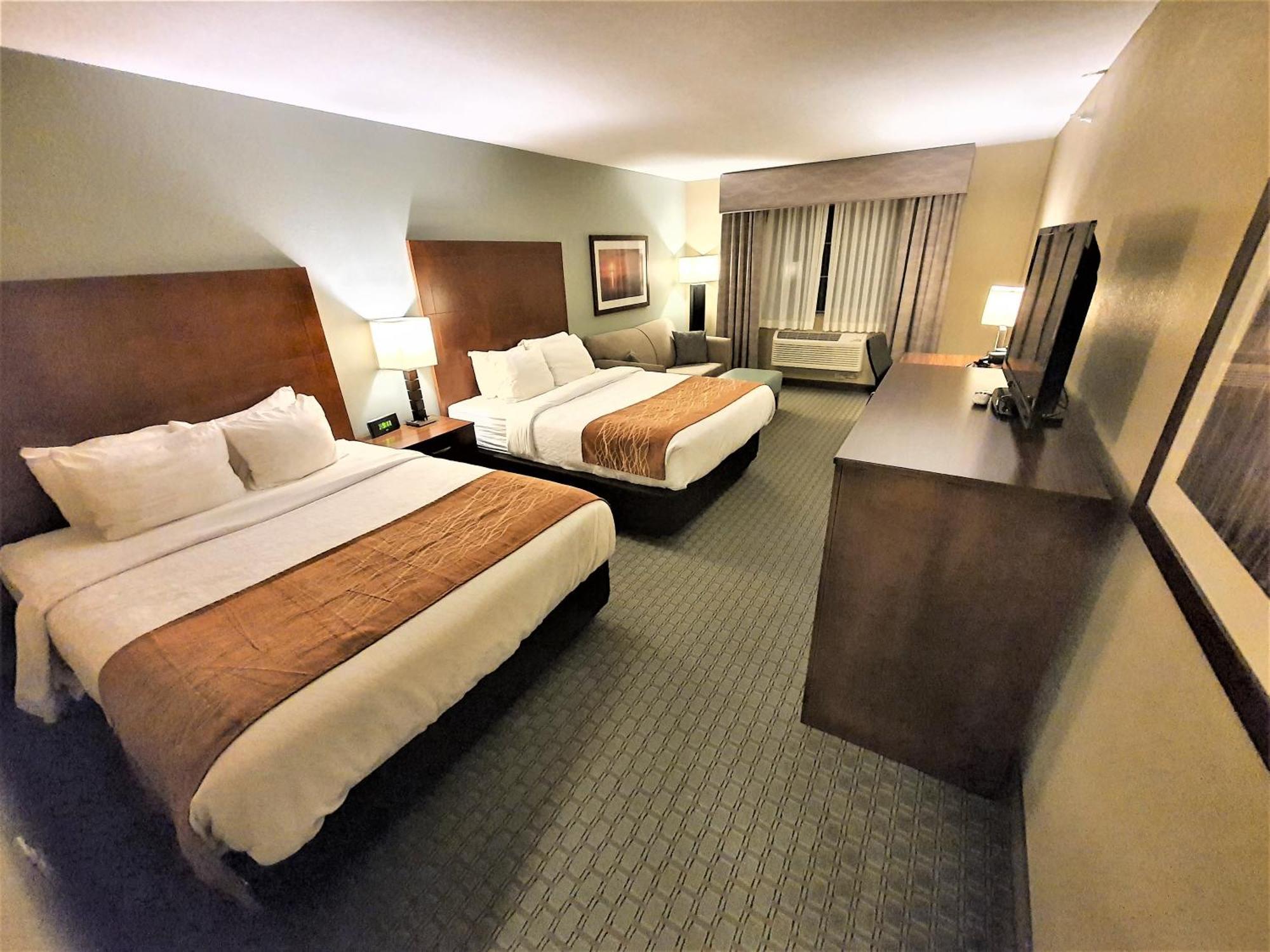 Amerivu Inn And Suites - Chisago City Esterno foto